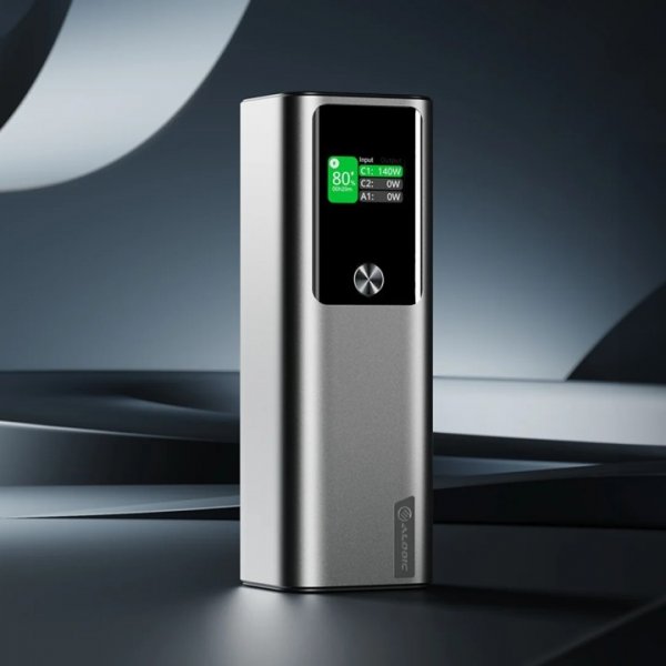 ALOGIC Powerbank Ark 27 000 mAh 140 W:n latauksella
