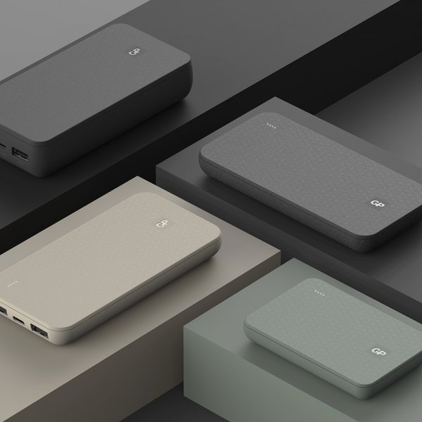 GP Powerbank Plus 10 000 mAh Musta
