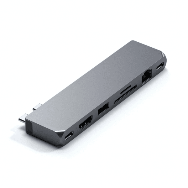 Satechi Pro Hub Max hopea