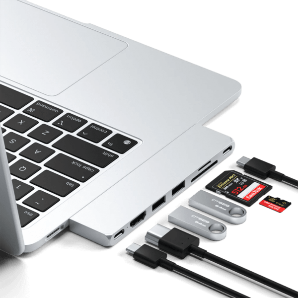 Satechi Pro Hub Slim, hopea