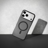 Puro iPhone 17 Pro -kuori Daylight MagSafe, musta