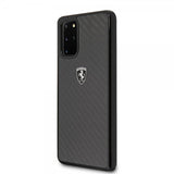 Ferrari Samsung Galaxy S20 Plus -kuori hiilikuitutekstuurilla, musta