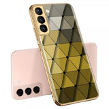 GKK Samsung Galaxy S22 Plus Kuori Keltaisilla Kolmioilla