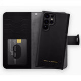 Ideal of Sweden Samsung Galaxy S22 Ultra Kotelo Magnet Wallet+ Musta