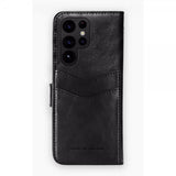Ideal of Sweden Samsung Galaxy S22 Ultra Kotelo Magnet Wallet+ Musta