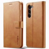 Lc.Imeeke Samsung Galaxy S23 -suojakuori korttipaikalla ja jalustatoiminnolla, ruskea