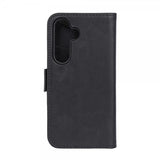 Gear Samsung Galaxy S24 -suojakotelo 3 korttipaikkaa musta