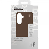 Ideal of Sweden Samsung Galaxy S26 Suojakuori Silicone Case MagSafe Mocha Mousse