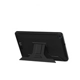 Urban Armor Gear (UAG) Samsung Galaxy Tab A8 Scout Cover -suojakotelo käsihihnalla ja jalustalla, musta