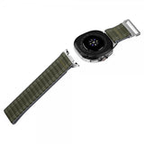 Spigen Samsung Galaxy Watch 8 40/44mm/Classic 46mm ranneke WBF0 vihreä