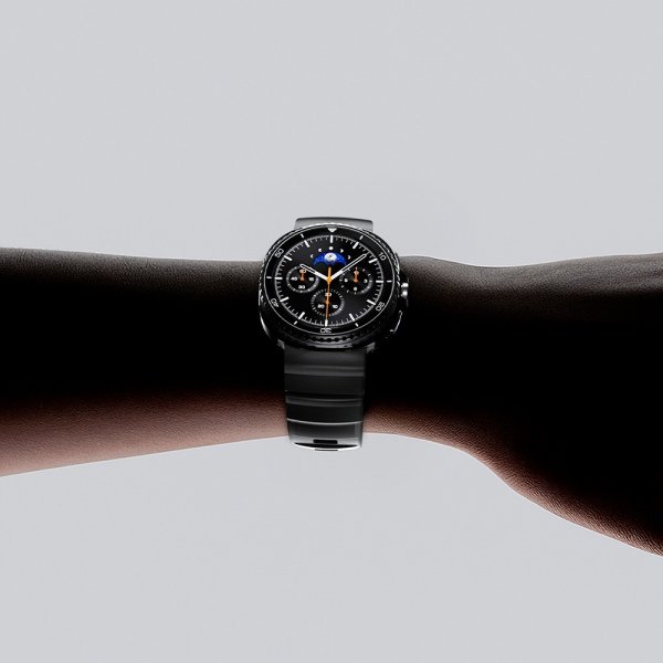 Spigen Samsung Galaxy Watch 8 40/44mm/Classic 46mm ranneke WBS2 musta