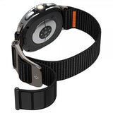 Spigen Samsung Galaxy Watch 8 40/44mm/Classic 46mm -ranneke DuraPro Flex Musta