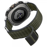 Spigen Samsung Galaxy Watch Ultra 47mm ranneke WBF0 vihreä