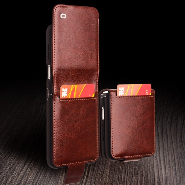 Qialino Samsung Galaxy Z Flip 5 -suojakotelo, aitoa nahkaa, tummanruskea