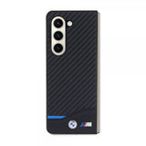 BMW Samsung Galaxy Z Fold 5 -suojakuori, hiilikuitujäljitelmä, metallilogo, musta