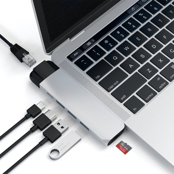 Satechi USB-C Pro Hub 4K HDMI- ja Ethernet-porteilla, hopea