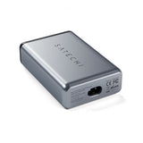 Satechi 75W PD matkalaturi, jossa kaksi USB-C- ja USB-A-porttia, harmaa