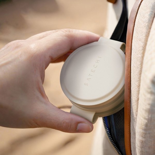 Satechi OntheGo 3-in-1 langaton laturi Hiekka