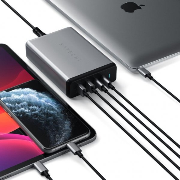 Satechi 108 W PD matkalaturi kahdella USB-C- ja USB-A-ulostulolla, harmaa
