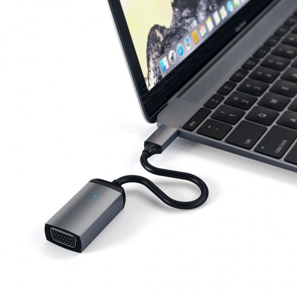 Satechi Type-C VGA-adapteri tähtiharmaa