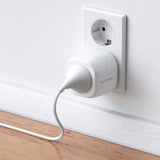 Satechi Homekit Smart Outlet -pistorasia, valkoinen