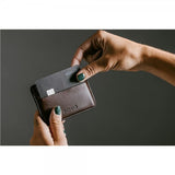 Nomad Tracking Card Pro, musta