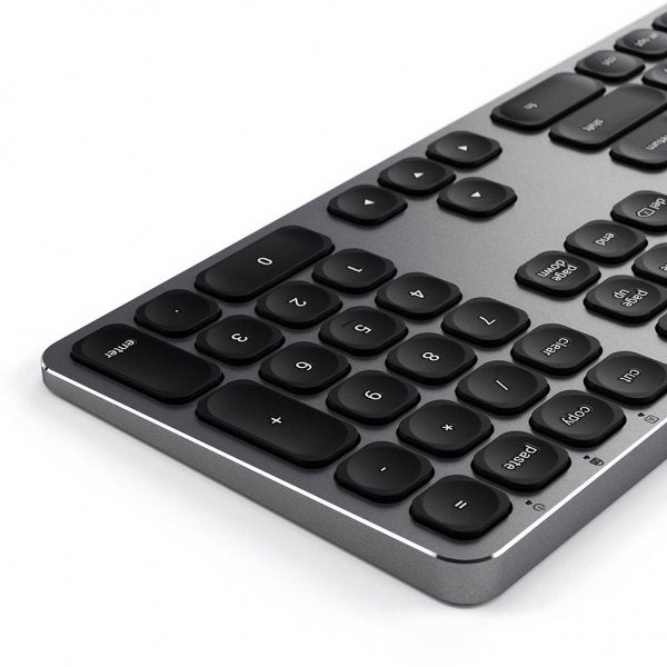 Satechi-näppäimistö langallisella USB-liitännällä, pohjoismainen asettelu, Space Gray
