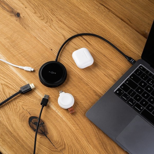 Kiinteä USB-keskitin MagHUB USB-C 7in1
